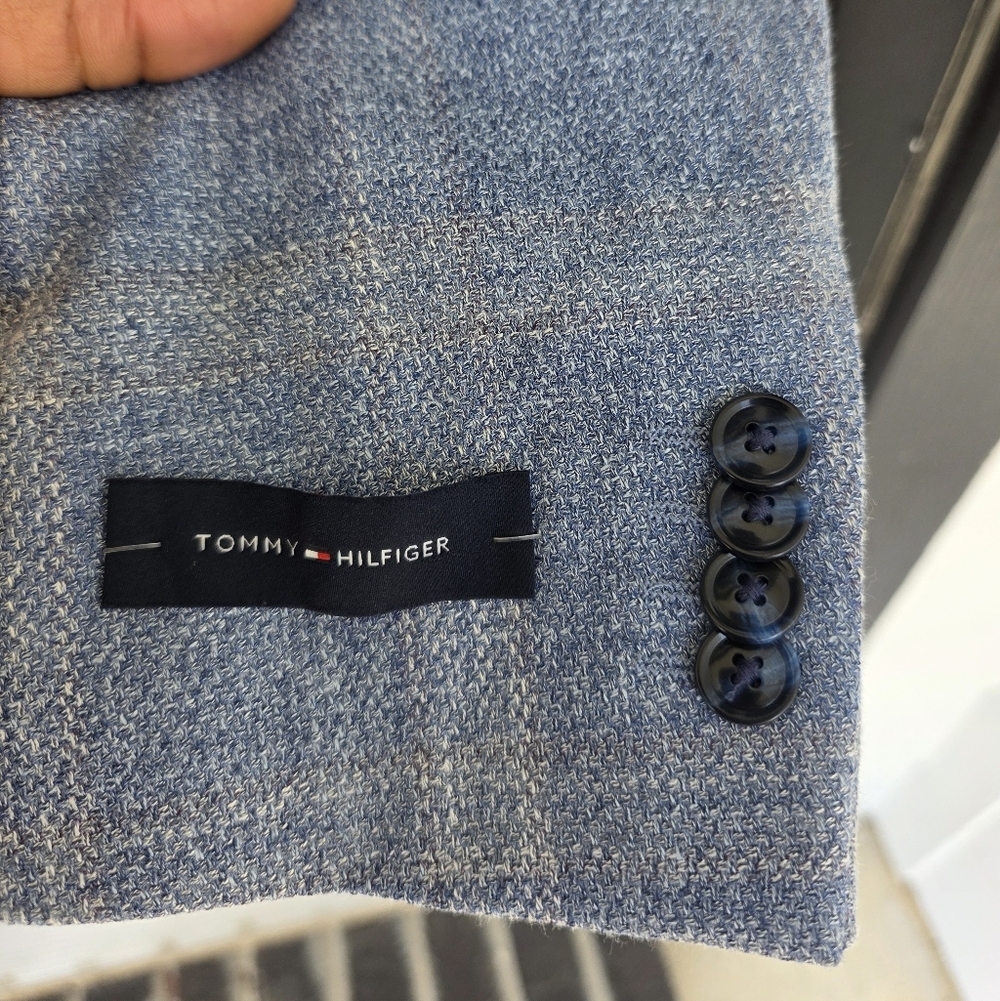 NWT Tommy Hilfiger Gene Men’s Blazer 46R Light Blue Plaid Sport Coat MSRP $295 - Picture 9 of 14